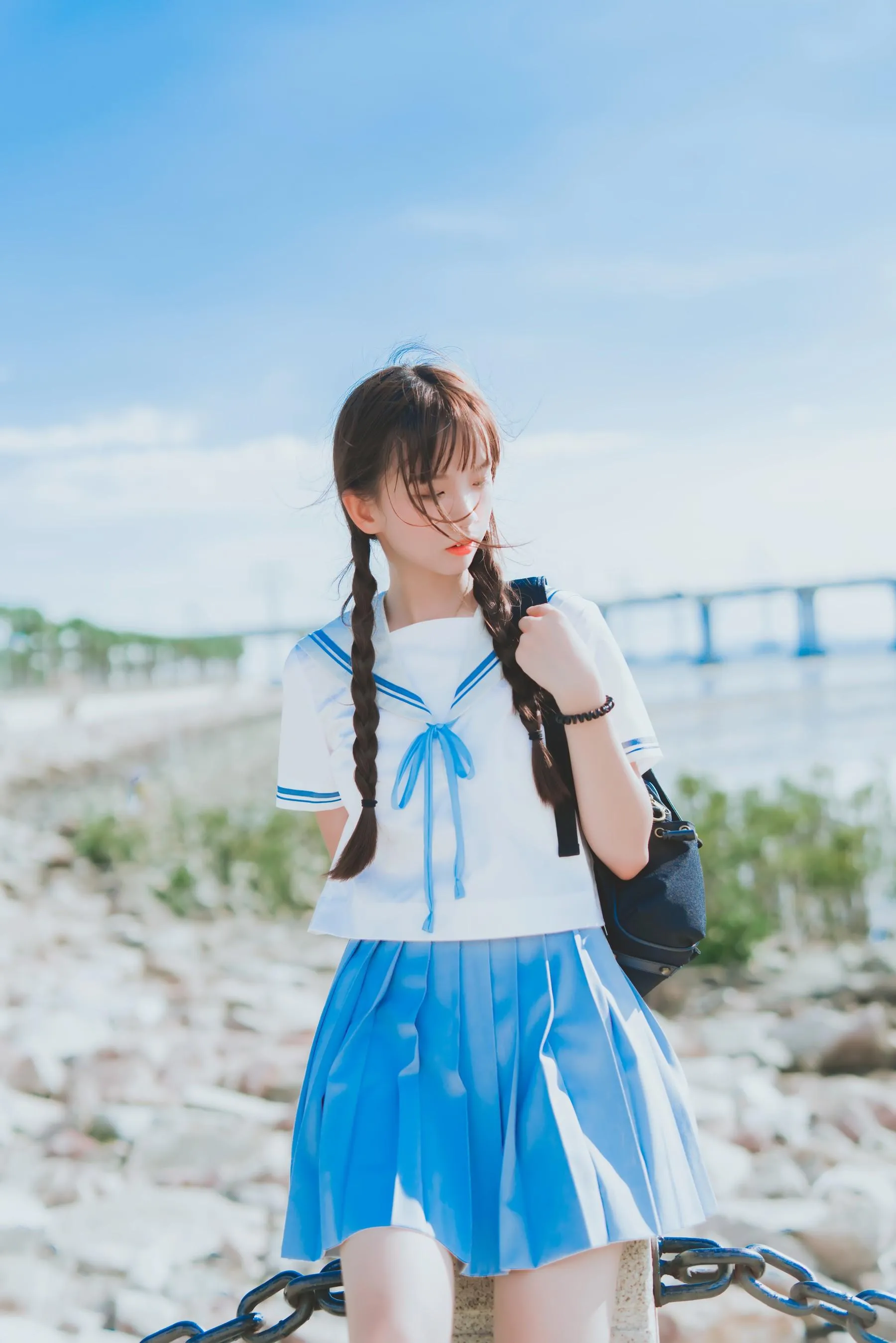 [艺图语] 2022.05.13 青春之海 萧萧子 [22P]插图1